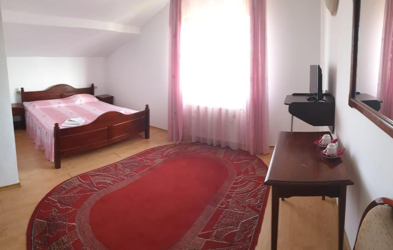 Motel Balcost Piatra Neamţ Exterior foto