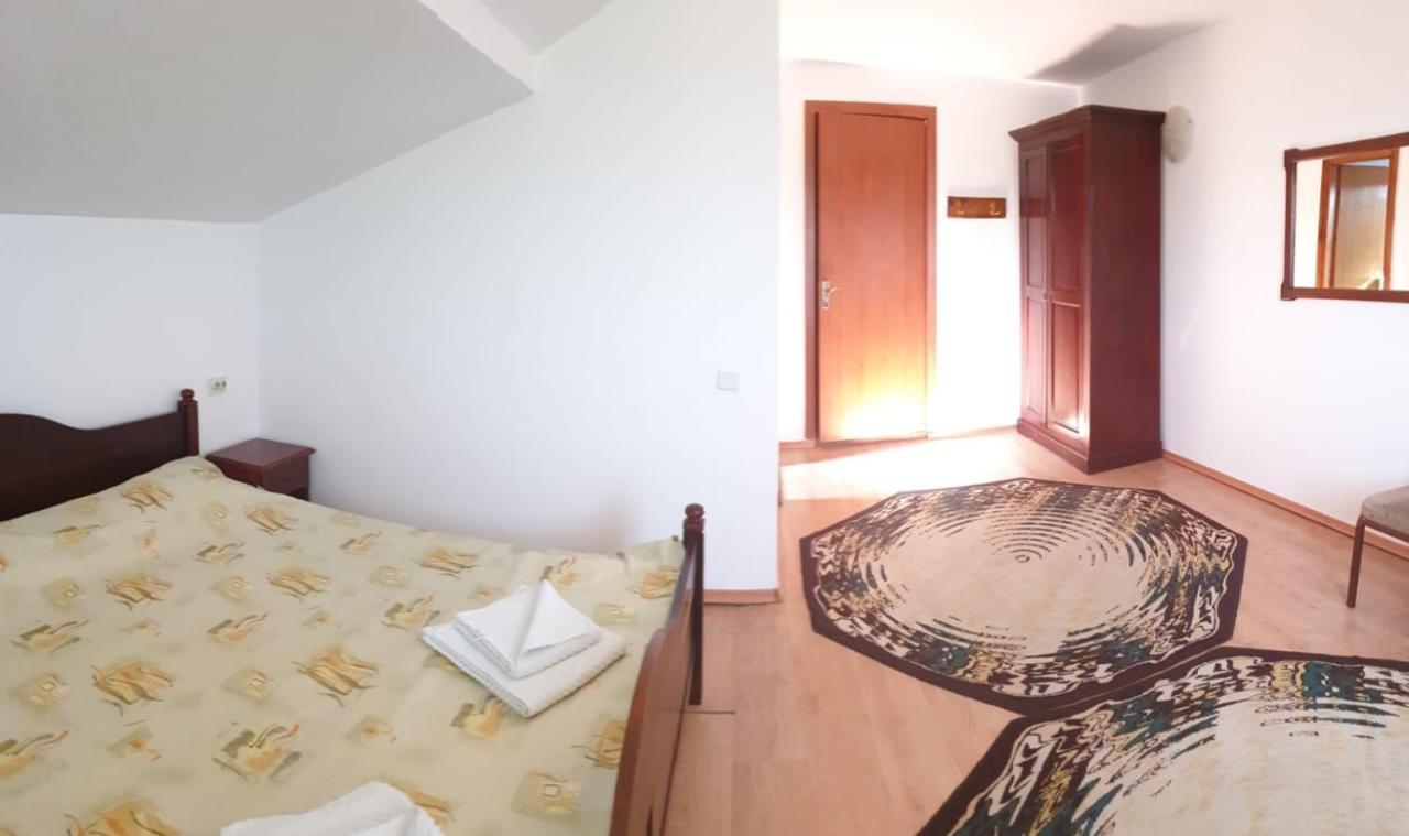 Motel Balcost Piatra Neamţ Exterior foto